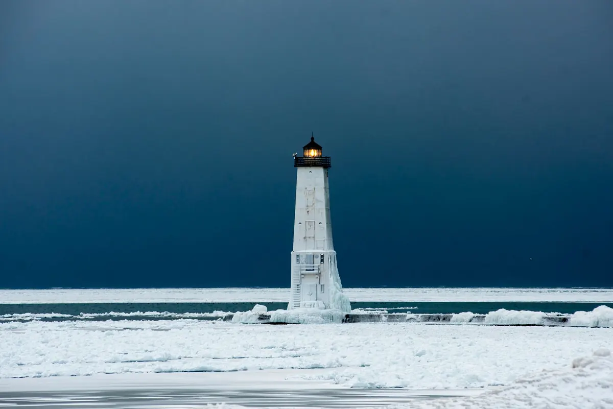 Winter Lighthouse Photography: Capturing Storms, Stars and Solitude